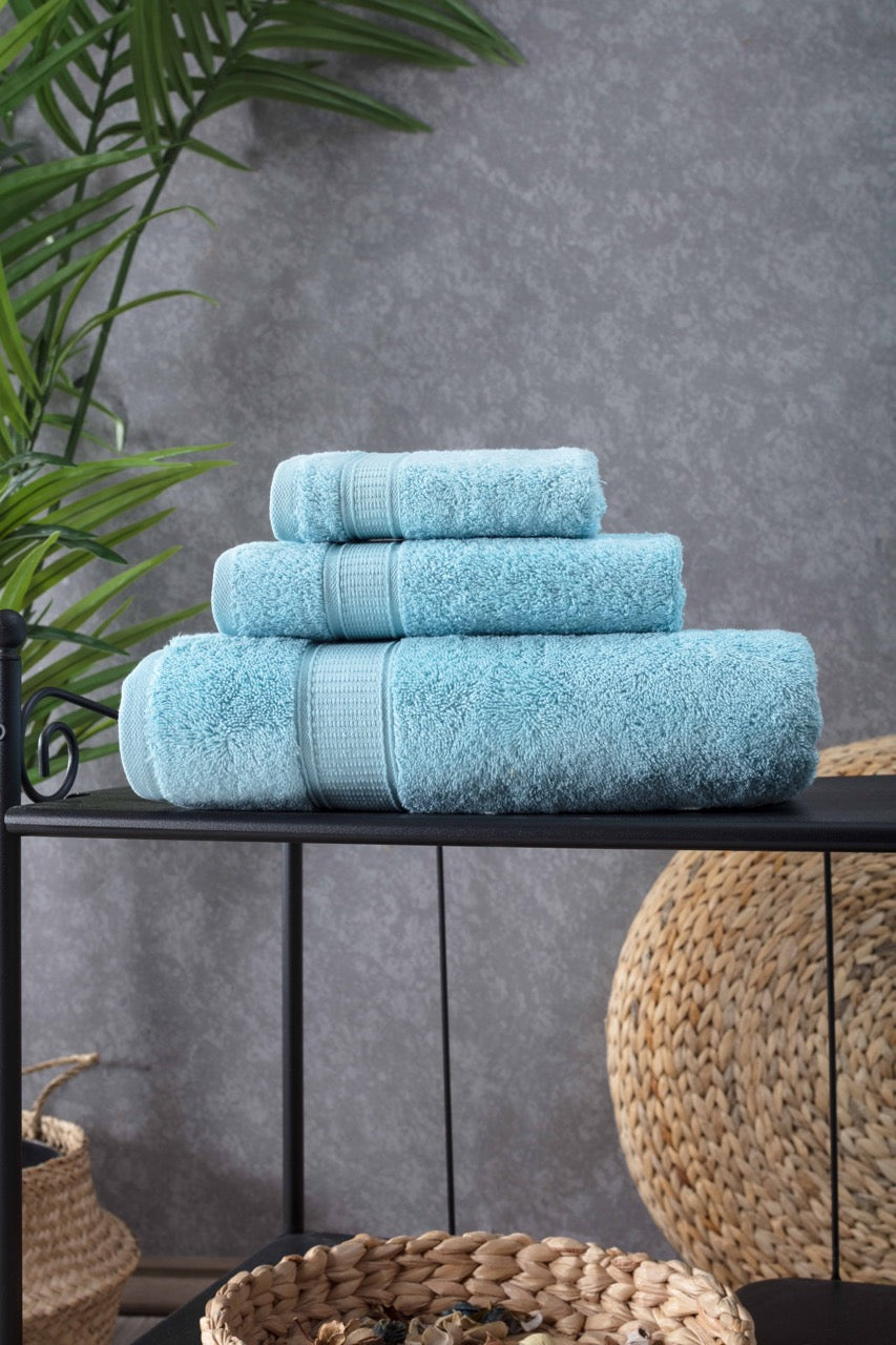 3 Piece Bath Towel Set - 16 Set Case Box